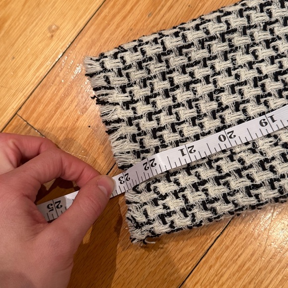 Akris Punto Black and White Tweed Double-Breasted Blazer - Picture 5 of 6